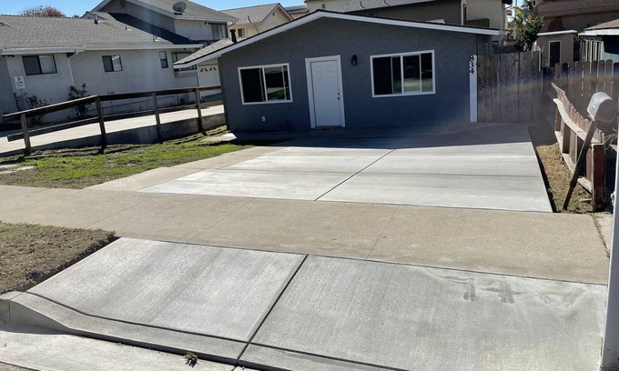 Grover Beach House | Full Private House 1/2 mile to the Beach