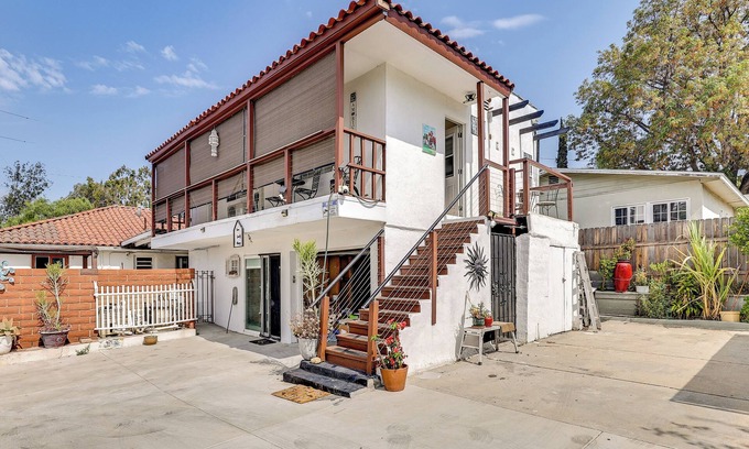 Fullerton Apartment | Fullerton Home Base: Easy Access to Dtwn + CSUF!