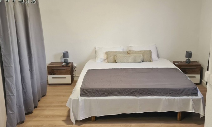 Les Abymes Apartment | Fully furnished and air-conditioned apartment