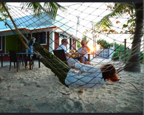Alappuzha Bed & Breakfast | Funky Art Beach Home
