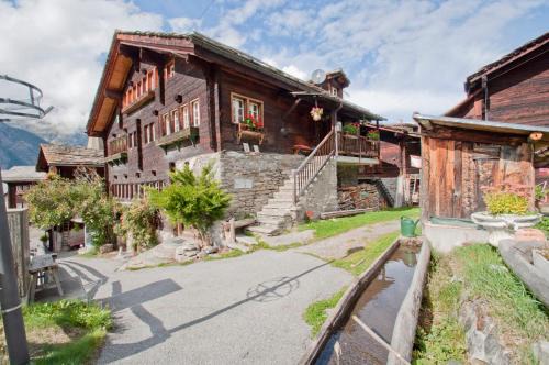 Graechen Apartment | Furggen, Chalet Museum