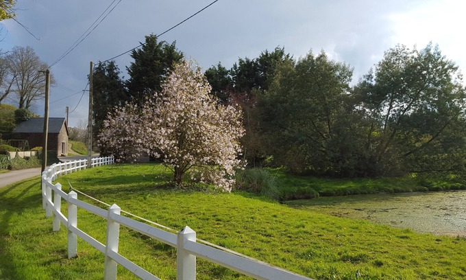 Ploermel Cottage | Furnished cottage "les Azalés"