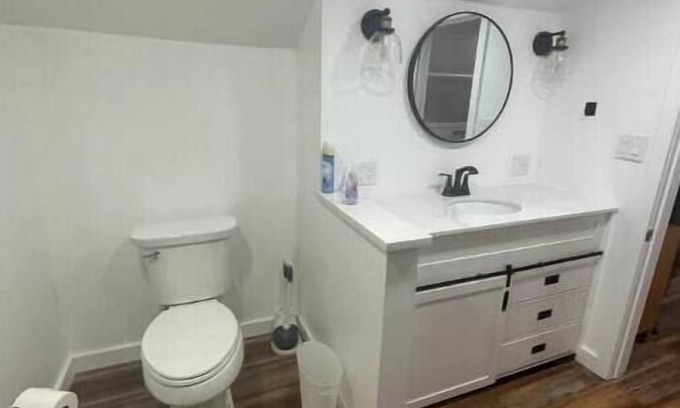 Sandusky House | Furnished Monthly Rental - House