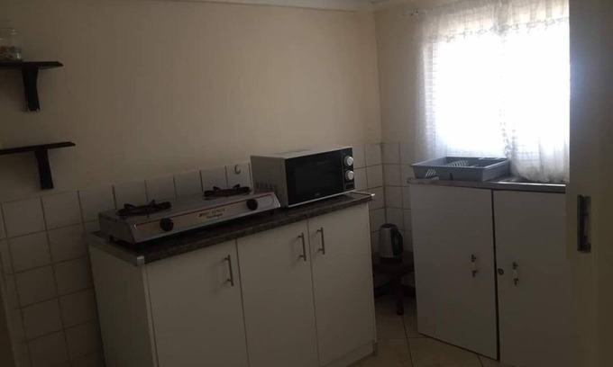 Lusaka Cottage | Furnished Self Catering cottage