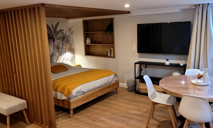 Kuttolsheim Apartment | Furnished vineyard/Swimming pool/Sauna/near Strasbourg