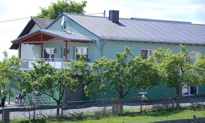 Ellscheid House | Gänschen klein