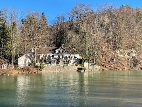 Bad Toelz Hotel | Gästehaus Altes Fährhaus