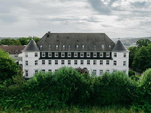 Barmen Hotel | Gästehaus Auf dem Heiligen Berg B&B