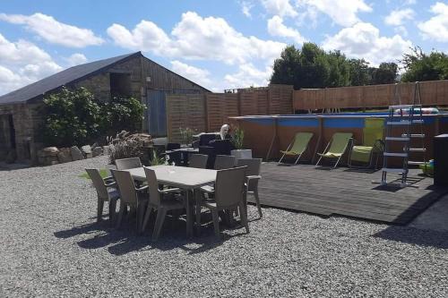 Pleine-Fougeres House | Gîte 16 personnes