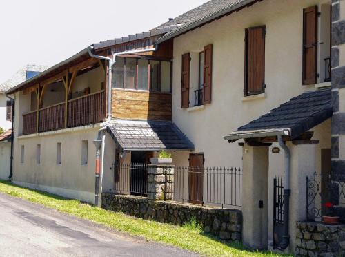 Lascelle House | Gîte 4 personnes vue sur le lac des graves - Vallée de la Jordanne,Aurillac,Cantal,Auvergne