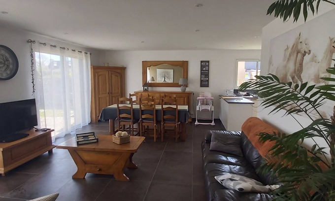 Saint-Pabu House | Gîte 6 Pers au Pays des Abers. 400 m de la Plage. 3 Chambres. 1 Salle de Bain