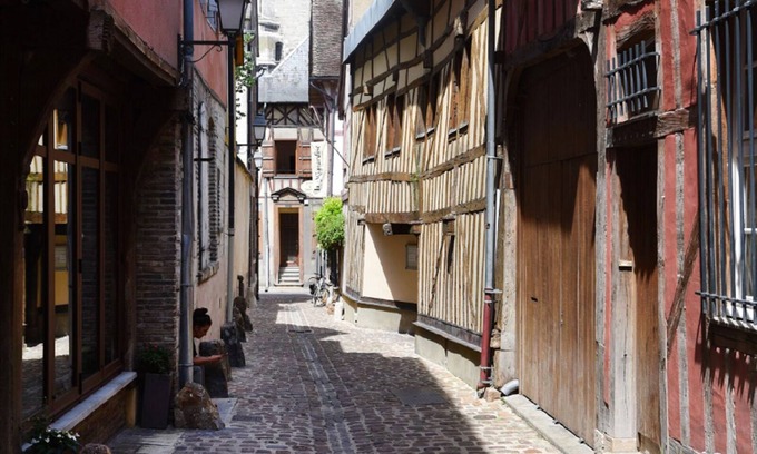 Old Town Apartment | Gîte Apartment in Troyes city center