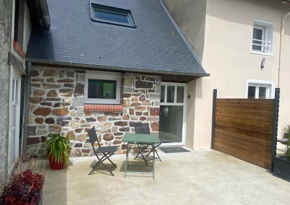 Brehal House | gîte avec chambre mezzanine pour 2 pers