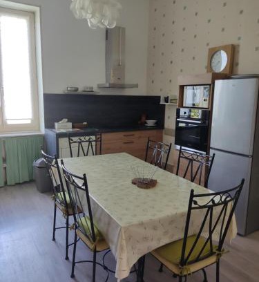 Tournus Apartment | Gîte Chanay 80 m2 Tournus 2 chambres