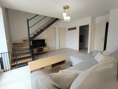 Faverolles House | Gîte Confortable pour 4 Pers. à Villentrois, Idéal Découverte du Berry - FR-1-591-755