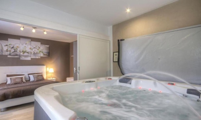 Darcey House | Gîte Darcey la Jolie 6/8 pers.