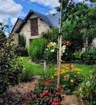 Marcillac-la-Croisille Apartment | Gîte de France Le fournil 3 épis - Gîte de France 2 personnes MAE-6664
