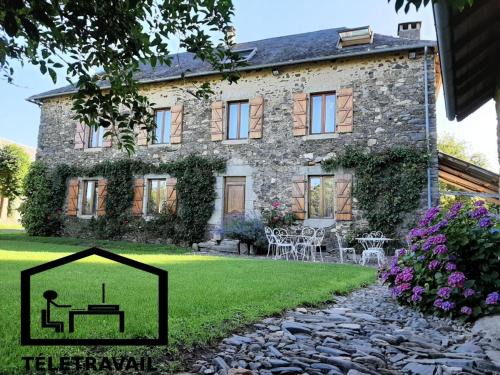 Saint-Jal Apartment | Gîte de France Gîte des papous 4 épis - Gîte de France 10 personnes MAE-9494