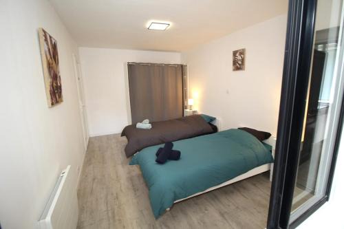 La Balme-les-Grottes House | Gîte de la Serve La Balme-les-Grottes