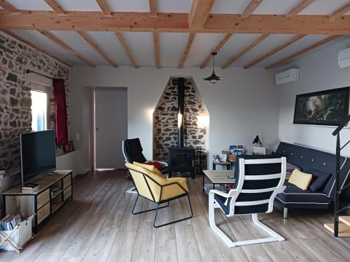 Commana House | Gîte de Rosvern