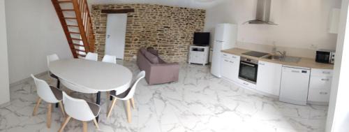 Pluherlin House | Gîte de saint pabut