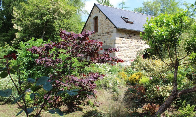 Mauron Cottage | Gîte l'Ermitage, 4 people in BROCELIANDE