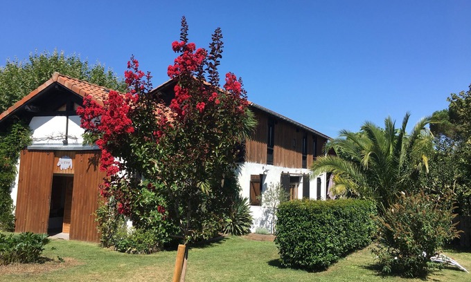 Gastes House | Gîte L'estanquet