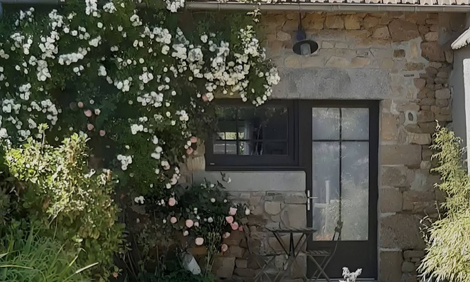 Carolles House | Gîte la dunette, a cosy nest