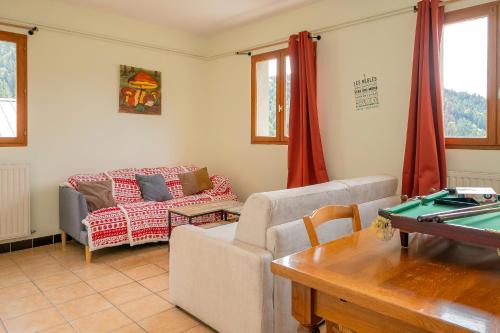 Entremont-le-Vieux Apartment | Gîte La ferme de l’ours