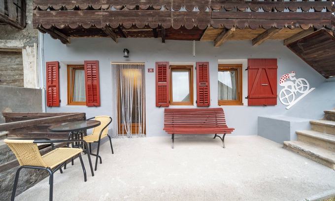 Sainte-Marie-de-Cuines Apartment | Gîte les cols