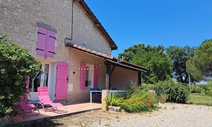 Saint-Pierre-de-Buzet Other | Gîte “Les Tamaris”