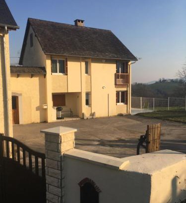 Arette House | Gîte Prat