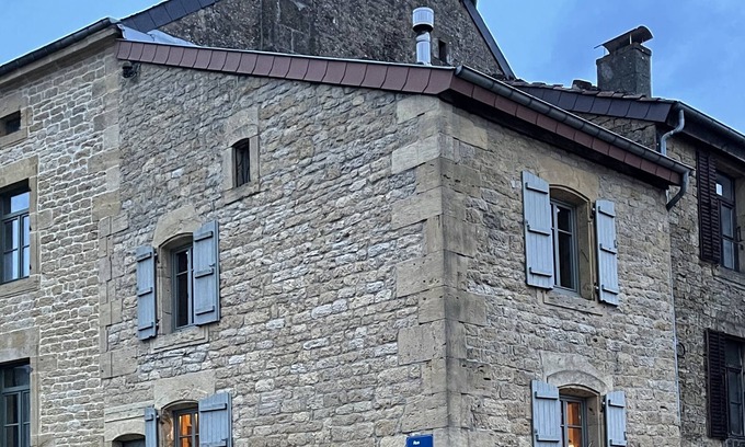 Rouvroy House | Gîte Rural Dans une Maison de Caractère Dans le Beau Village de Torgny