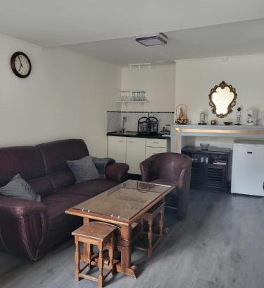 Bar-sur-Aube Apartment | Gîte Studio Armen 3 Masson de Morfontaine