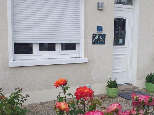 Saint-Gervais-la-Foret House | Gîte urbain avec jardin clos et animaux admis, à proximité des châteaux de la Loire - FR-1-491-343