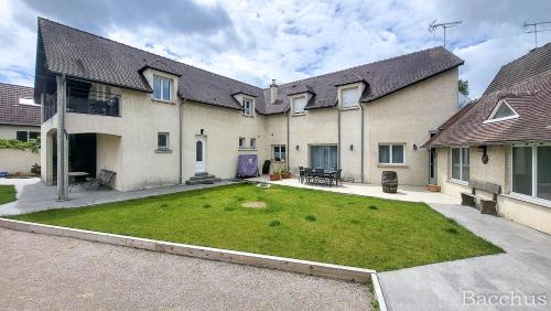 Villecresnes House | Gîtes Ange et Bacchus