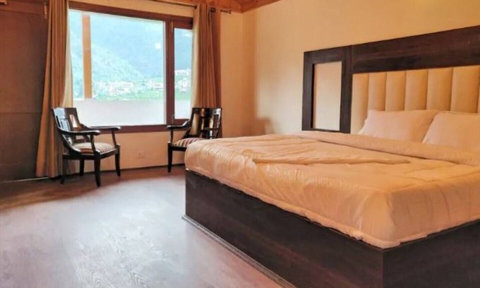 Manali House | G Villas- Luxurious Cottage with beautiful mountain view 7