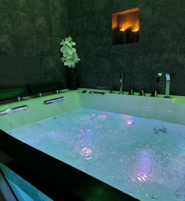 Angouleme Apartment | G7 Loft SPA & Terrasse centre Angouleme