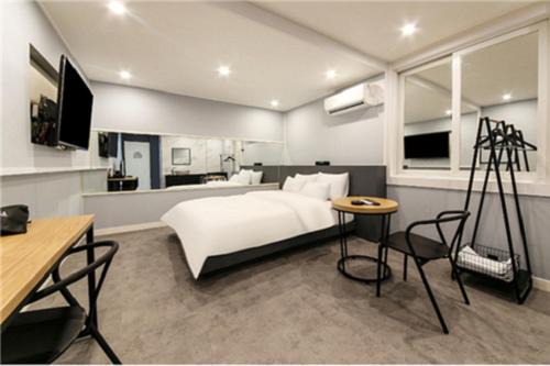 Haeundae Hotel | Gamdong Hotel