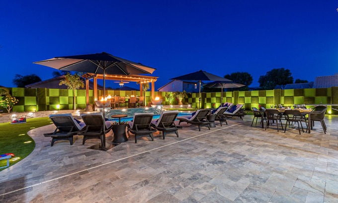 Mission Monterey House | Gangster 7BR/4 bath Home w/250k yard /Heated Pool/Arcade/& Game Room-SC