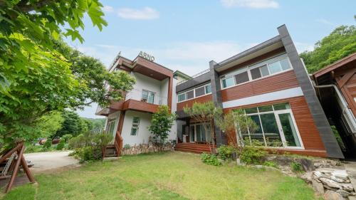 Seorak House | Gapyeong Areuno Pet Pension