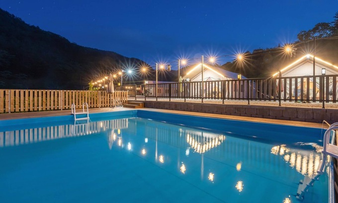 Gapyeong House | Gapyeong Sanmaeul Glamping