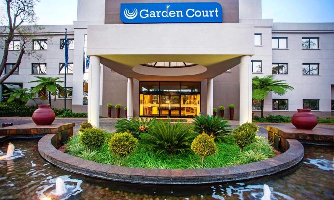 Hatfield Hotel | Garden Court Hatfield