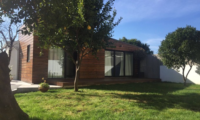Coimbra House | Garden house - Coimbra (Casa do Muro)