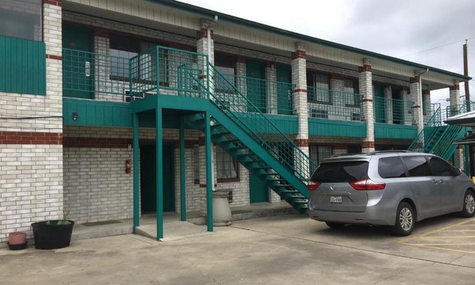Prospect Hill Hotel | Garden Inn Motel