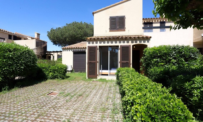 Saint-Cyprien Plage Apartment | Garden level for 4 people with terrace at the St Cyprien golf course