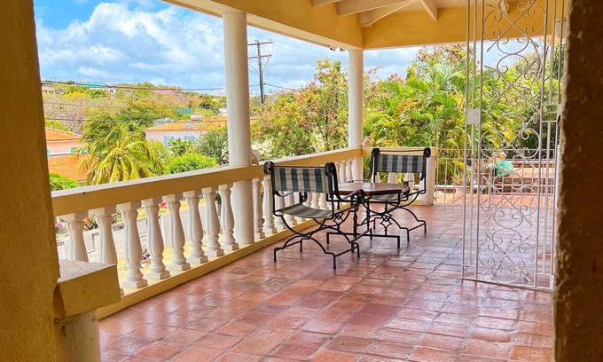 Lance aux Epines House | Garden View 3-Bedroom House in Luxurious Neighborhood