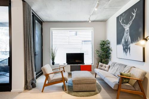 Collingwood Apartment | Garden View Collingwood