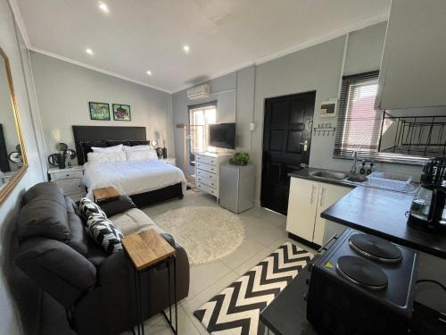 Glenwood House | Garden View Cottage