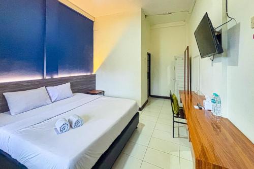 Bogor Selatan Hotel | Garden View near Batu Tulis RedPartner